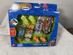 Mattel - Hot Wheels Tricked Out Pack Fingerboard New. Price: $17.99.