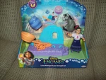 Luisa Madrigal Super Strength Play Set, Disney Encanto By Jakks Pacific New. Price: $6.75.