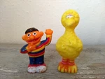 Vintage Sesame Street Muppets Inc Figures Big Bird And Ernie Cbs Hk Plastic Used. Price: $14.15.