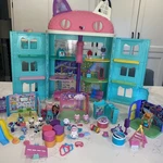 Spin Master Gabby's Dollhouse Playset With Figures & Accessories + 3 Added Sets Used. Price: $79.99.