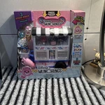 Just Disney Munchlings Candy Cart, 10 Piece Figure Playset With Lights New. Price: $10.00.
