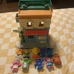 Sesame Street Hooper's Store Fold Up Play Set With Figures Hasbro 2010 Used. Price: $29.99.