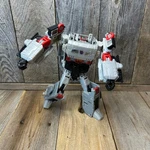 Hasbro Transformers Generation Combiner Wars Megatron Leader Class No Head Is Used. Price: $15.29.