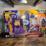 Hasbro Marvel Spider-man Playset Venonversus Web Slinging City New Open Box. Price: $52.00.