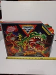 Monster Jam Dueling Dragon Playset Exclusive Truck 1:64 Spin Master New. Price: $17.00.