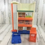 Bluey Hammerbarn Shopping Playset 4 Level Only Elevator Base New. Price: $24.99.