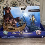Pirates Of The Caribbean Ghost Shark Attack Dead Men Tell No Tales Boat Playset New. Price: $30.00.