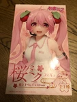 Taito 451113600 Project Diva Hatsune Miku Sakura Version Figure, 7" New. Price: $42.00.
