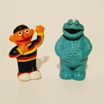 Vtg Sesame Street Muppets Inc Figures Cookie Monster And Ernie Cbs Hk Plastic Used. Price: $14.97.