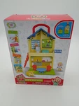 Cocomelon Pop & Play House Jj Jazwares 7 Piece Set Handle CMW0359 New. Price: $18.99.