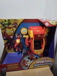 Hasbro Marvel Iron Man Awesome Friends 2-IN-1 Figure & Vehicle Playset Age 3+ New. Price: $25.00.