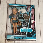 Monster High Nefera De Nile First Wave Doll Loose Azura Diary G1 Mattel Nib New. Price: $300.00.