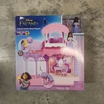 New Jakks Disney Encanto Isabela Garden Room 7 Piece Plastic Doll Playset 21936. Price: $30.00.