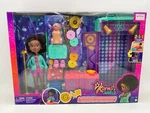 World Transforming Musical Star Stage Playset Karma's Mattel Toys New. Price: $18.99.