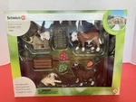 Schleich 21052 Animal Feed Playset/children Zoo Retired Farm Life Used. Price: $30.00.
