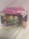 Vida The Vet Zig Zags Cast And Care Pack 6 Pieces With Figures New. Price: $10.00.