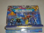 New Micro Machines Mighty Morphin Power Rangers #3 Megazord Vs Squatt Galoob Noc. Price: $29.99.