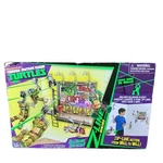 New Nickelodeon Playmates #95052 Tmnt Z-line Ninjas Billboard Breakout Playset. Price: $53.97.