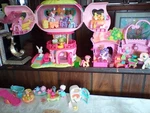 My Little Ponyville Pinky Pie's Balloon House Hasbro Complete Grocery Store Used. Price: $169.95.