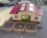 Schleich Horse Club Riding Center Stable Barn Corrals & Random Accessories Unspecified. Price: $37.50.