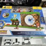 Jakks Pacific Sonic The Hedgehog Green Hill Zone Playset Includes 4 Figures New. Price: $40.00.