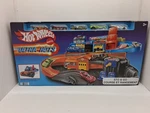 Wheels Ultra Hots Sto & Go 5 Cars Track Ramp 2021 New. Price: $45.00.