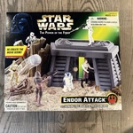 Kenner Star Wars Power Of The Force: Endor Attack 1997 Playset Green Potf New. Price: $54.99.
