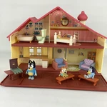 Bluey's Family Home Playset Heeler House Figure Accessories Lot 2018 Moose Used. Price: $47.96.