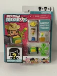 Mini Mixieq's Farmer Pack With Mystery Figure FDJ67 New. Price: $18.00.