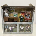 Accoutrements Office Monkeys Play Set 2007 Toys Boss In Partial Box Used. Price: $14.98.