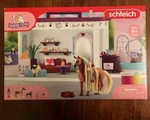 Schleich Horse Club Sofia's Beauties Pet Salon 66-PIECE Playset Includes Ho... New. Price: $29.99.