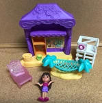 Fisher-price Dora The Explorer And Friends Playa Verde Beach Cabana Playset Used. Price: $14.99.