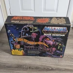 Snake Mountain He-man Masters Of The Universe Motu 1984 Mattel New Misb Sealed. Price: $1399.99.