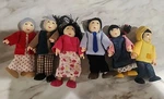 Hape Happy Family Dollhouse Set With 6 Asian Dolls Kids Ages 3+ Nice Wooden Used. Price: $22.00.
