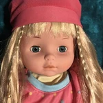 Vtg 1988 Lifelike Lisa Blonde Blue Sleep Eyes 22 Toddler Doll Cititoy No Box Used. Price: $18.00.