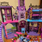 Monster High Doll House Haunted School Playset Areas Storytelling Pieces-used. Price: $169.99.