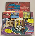 Star Trek Playmates Toys Personal Communicator Mini Playset Action Figure 6168 New. Price: $24.90.