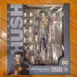 Mafex NO.142 The Joker (batman: Hush Ver.) Medicom Toy Plus Mcfarlane Gun* New. Price: $90.00.