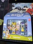 Moose Toys Bluey Fairytale Cosplay Young Chilli & Bandit Playset Figures New. Price: $13.00.