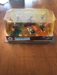 Disney Marvel Ant-man And The Wasp Figure Play Set Cake Topper 6 Pc.new In Box. Price: $10.00.