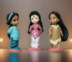 Disney Princess Animators' 3.5" Deluxe Figures Piece Set Figurine Play Toy Used. Price: $10.95.