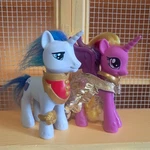 Mlp G4 Shining Armor & Princess Cadance Wedding Castle Hasbro My Little Pony Occasion. Price: $69.79.