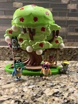 Bluey 2-SIDED Treehouse Playset With Figures And Accessories Used. Price: $24.00.