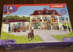Schleich Horse Club Lakeside Country House & Stable Play Set Damaged Box New. Price: $130.00.